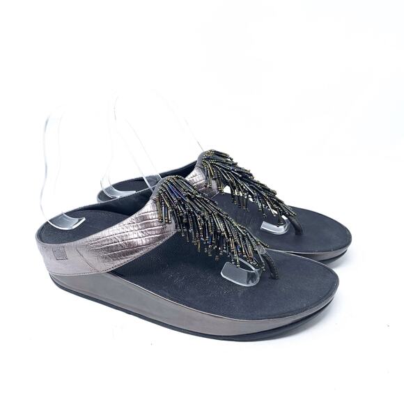 Fitflop Rumba Size 7 Pewter Silver Metallic Leather Beaded Fringe Sandal Wedge - Picture 1 of 8